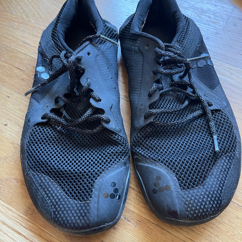 Vivo barefoot  Tennis Shoes